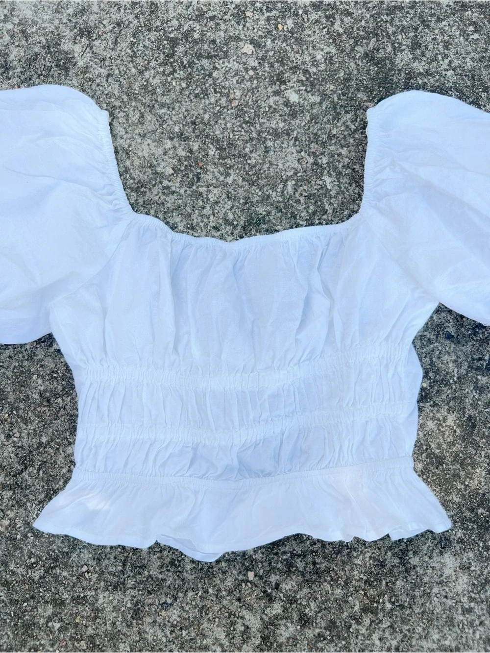 NWT Sim & Sam White Smocked Milkmaid Puff Sleeve Crop Top Bow Back Small
